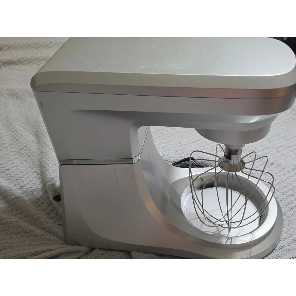 Babroun SM-1507 Stand Mixer 660W 6-Speed Tilt-Head Silver with Whisk Attachment